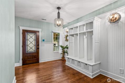 9510 9th Avenue NW Seattle WA 98117