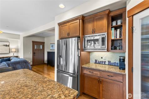 1051 N Baker Avenue East Wenatchee WA 98802