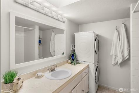 6439 139th Avenue NE Redmond WA 98052