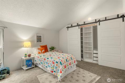 6439 139th Avenue NE Redmond WA 98052