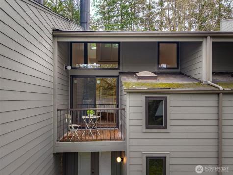 6439 139th Avenue NE Redmond WA 98052