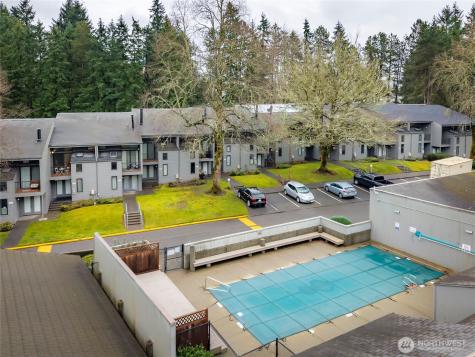 6439 139th Avenue NE Redmond WA 98052