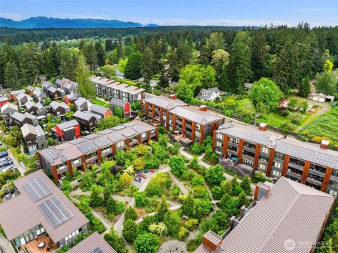 221 Wyatt Way NW Bainbridge Island WA 98110