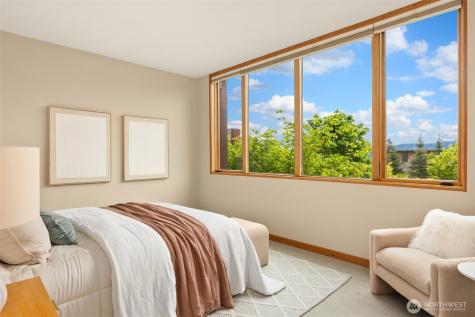 221 Wyatt Way NW Bainbridge Island WA 98110