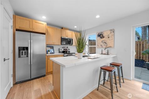 6315 W Beech Street Everett WA 98203