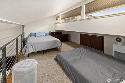 8903 Crescent Bar Road NW Quincy WA 98848