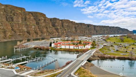 8903 Crescent Bar Road NW Quincy WA 98848