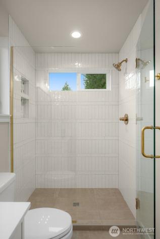 10602 NE 137th Place Kirkland WA 98034