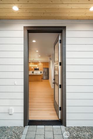 10602 NE 137th Place Kirkland WA 98034