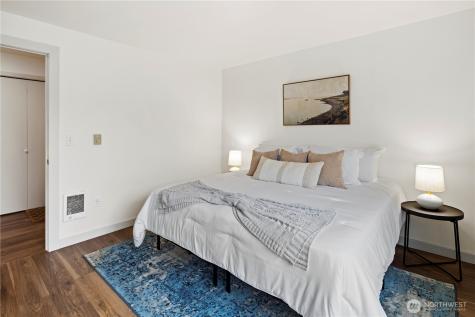 500 Aloha Street Seattle WA 98109
