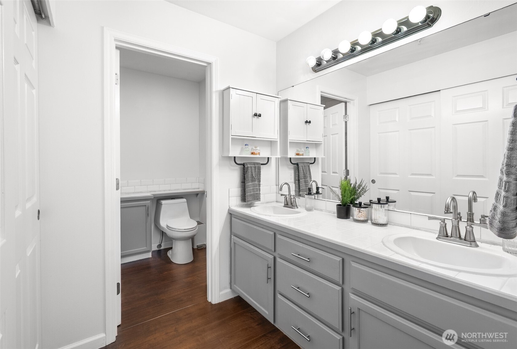 5400 Harbour Pointe Boulevard Mukilteo WA 98275