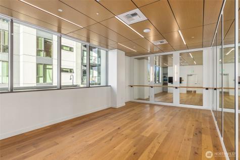10232 NE 10th Street Bellevue WA 98004