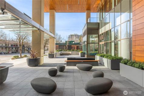 10232 NE 10th Street Bellevue WA 98004