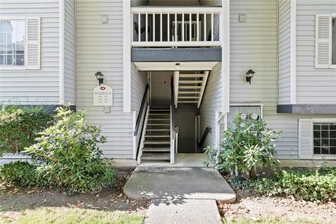 7453 Newcastle Golf Club Road Newcastle WA 98059