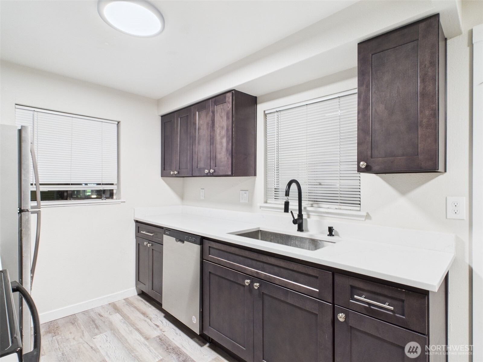29645 18th Avenue S Federal Way WA 98003