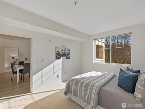 2244 132nd Avenue SE Bellevue WA 98005