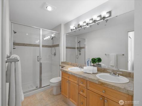 2244 132nd Avenue SE Bellevue WA 98005