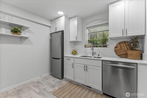 3921 108th Avenue NE Bellevue WA 98004