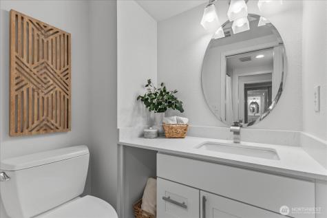 3921 108th Avenue NE Bellevue WA 98004