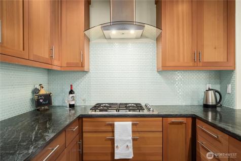 11122 NE 41st Drive Kirkland WA 98033