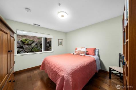 11122 NE 41st Drive Kirkland WA 98033