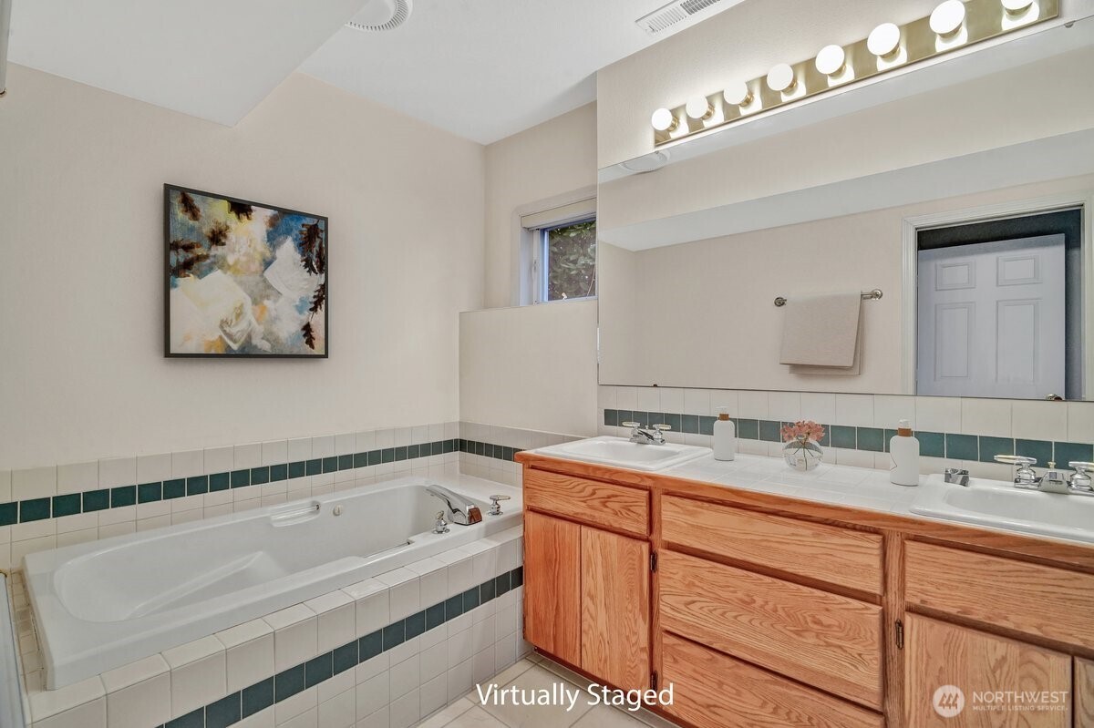 126 Cormorant Drive Steilacoom WA 98388