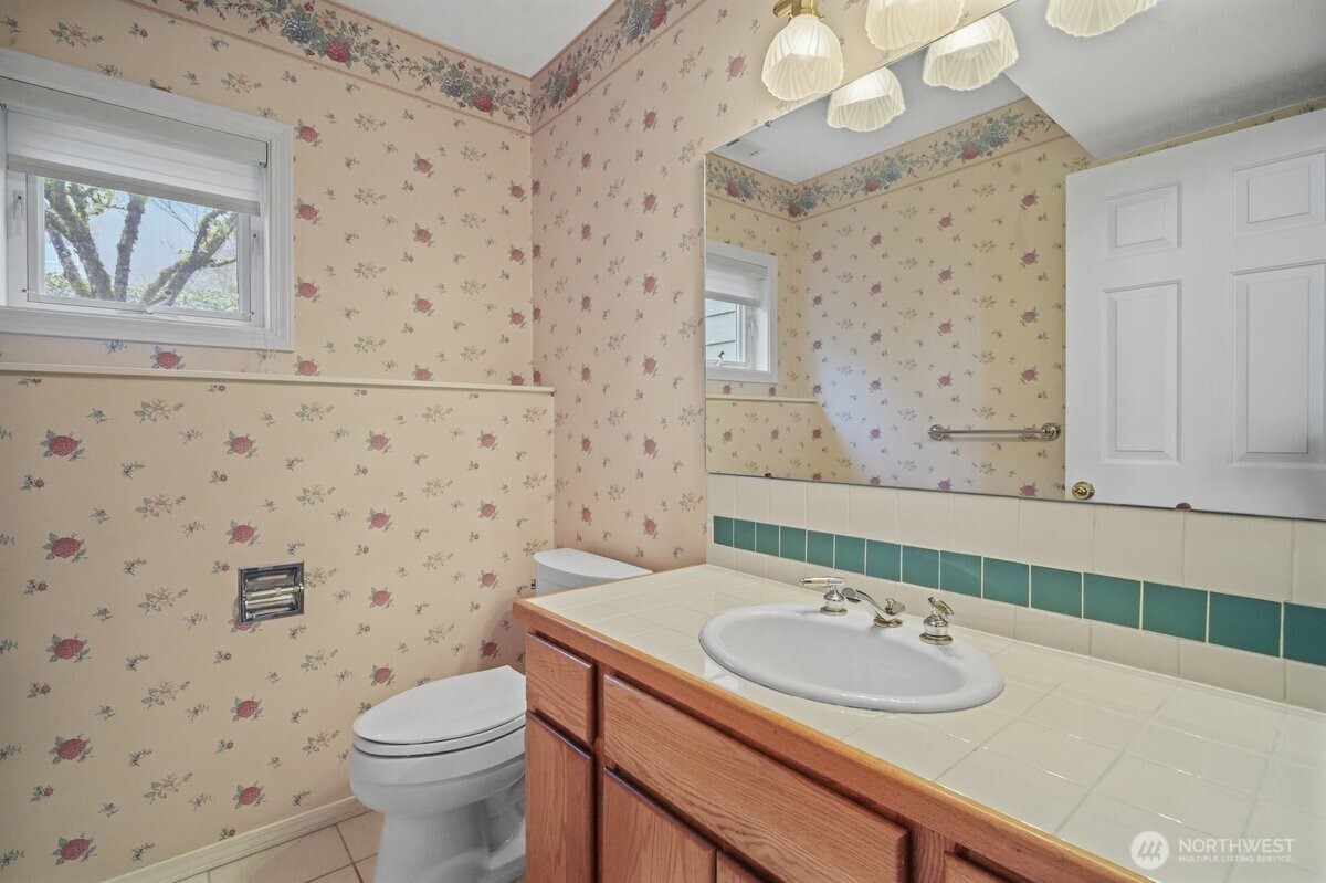 126 Cormorant Drive Steilacoom WA 98388