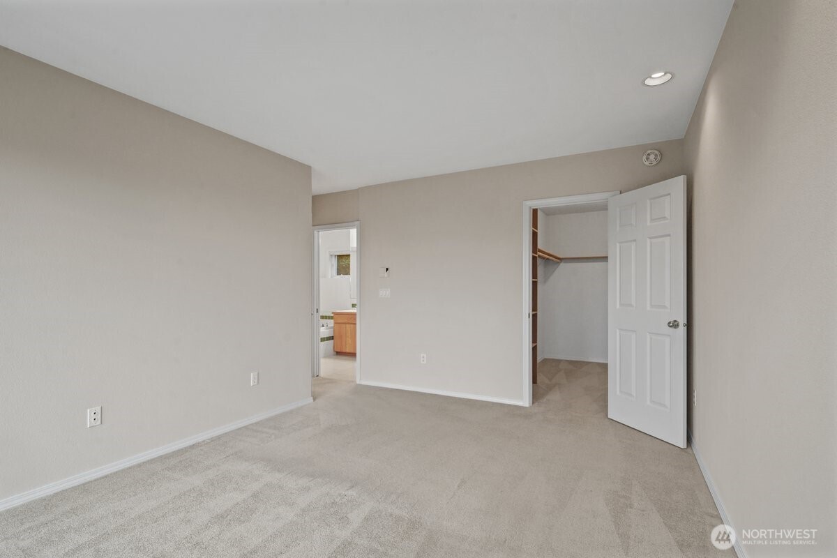 126 Cormorant Drive Steilacoom WA 98388