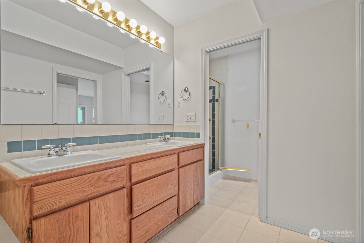 126 Cormorant Drive Steilacoom WA 98388