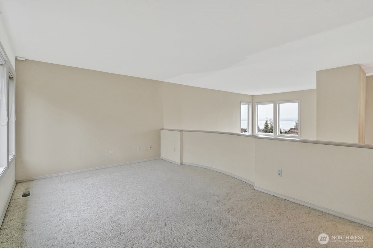 126 Cormorant Drive Steilacoom WA 98388