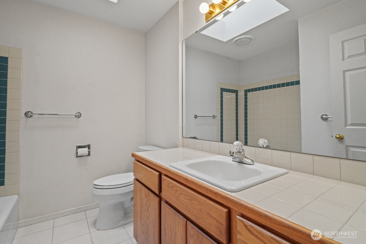 126 Cormorant Drive Steilacoom WA 98388