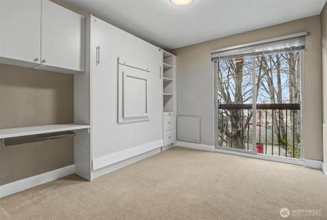 500 5th Avenue W Seattle WA 98119