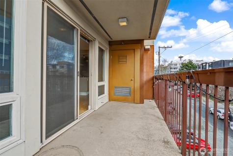 500 5th Avenue W Seattle WA 98119