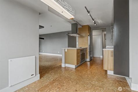 500 5th Avenue W Seattle WA 98119