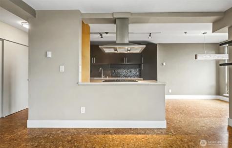 500 5th Avenue W Seattle WA 98119