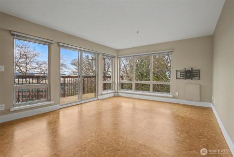 500 5th Avenue W Seattle WA 98119