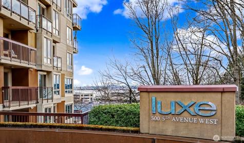 500 5th Avenue W Seattle WA 98119