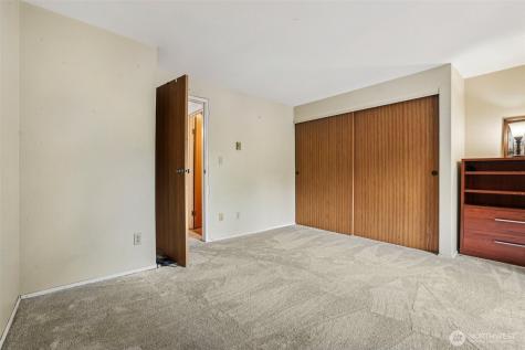 280 NW Newport Way Issaquah WA 98027