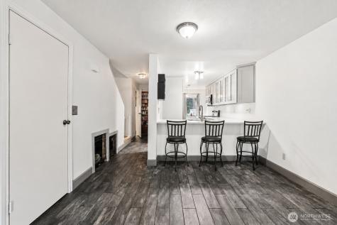 280 NW Newport Way Issaquah WA 98027