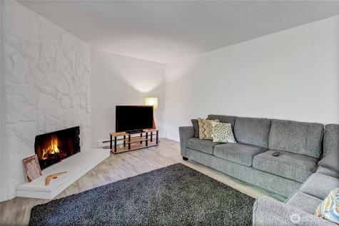 419 S 325th Place Federal Way WA 98003