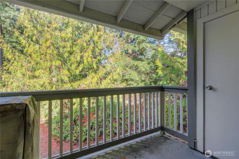 419 S 325th Place Federal Way WA 98003