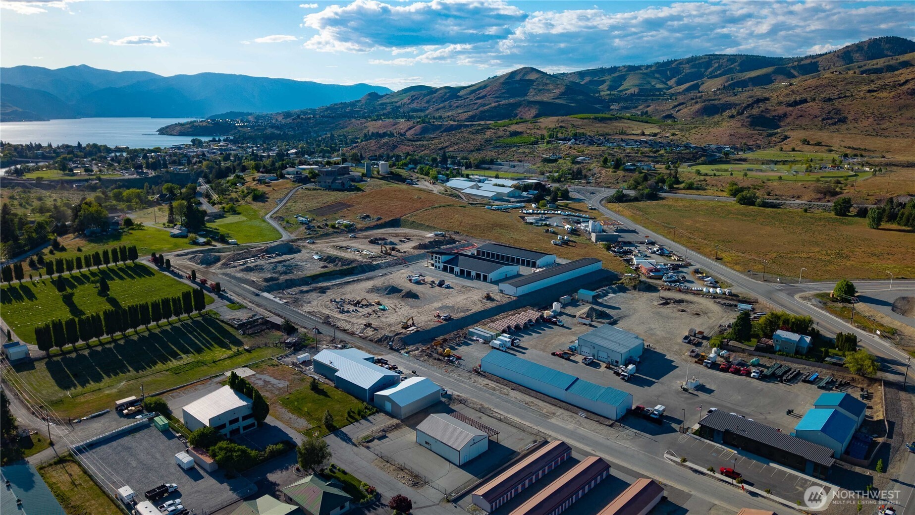 73 E Shop Avenue Chelan WA 98816