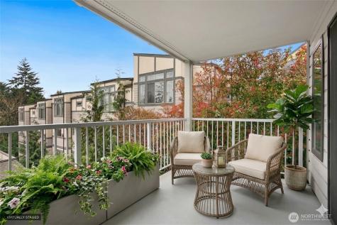 2930 76th Avenue SE Mercer Island WA 98040
