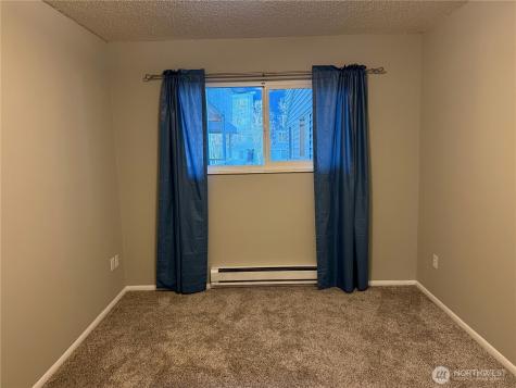 2562 Thorndyke Avenue W Seattle WA 98199