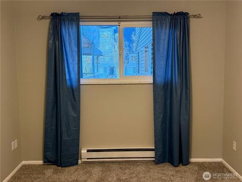 2562 Thorndyke Avenue W Seattle WA 98199
