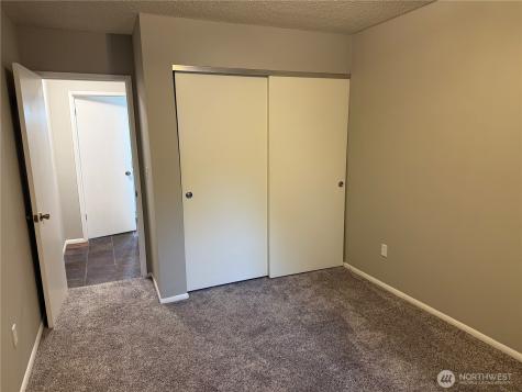 2562 Thorndyke Avenue W Seattle WA 98199