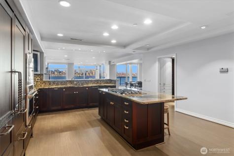 1661 Harbor Avenue SW Seattle WA 98126