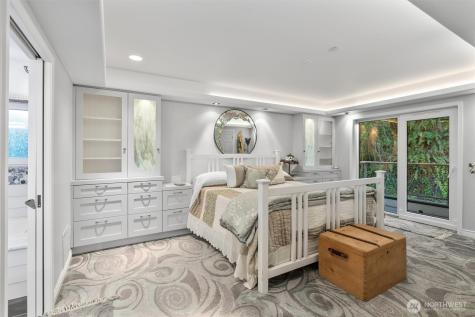 1661 Harbor Avenue SW Seattle WA 98126
