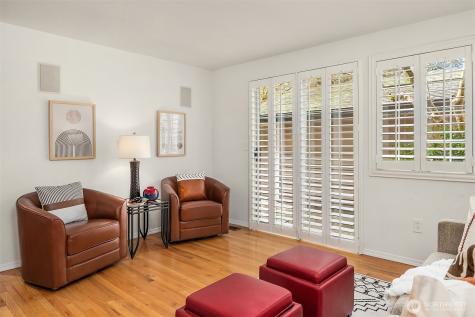 6510 115th Place SE Bellevue WA 98006