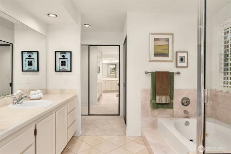 6510 115th Place SE Bellevue WA 98006
